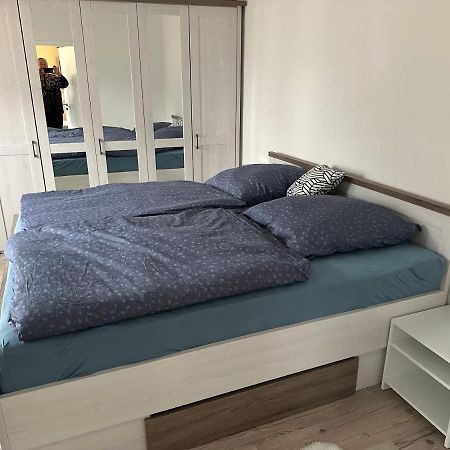 Ferienwohnung II 1 Og 5 Min Bis Augenklinik Sulzbach  Exteriör bild